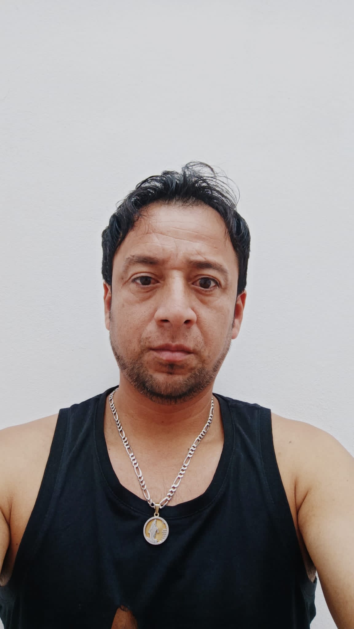 Angelote Eduardo Vivar Cely