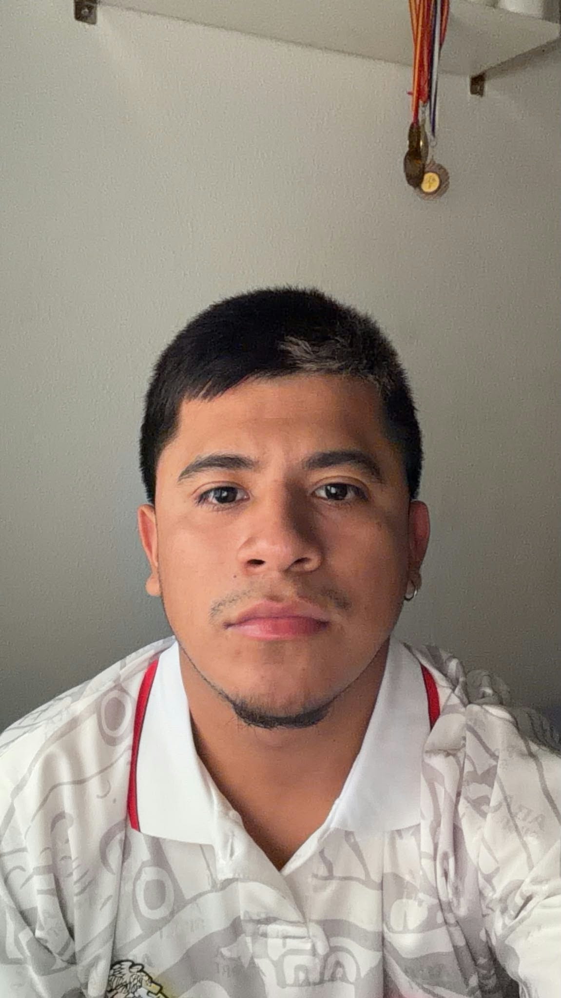 Jorge Eduardo Quituisaca Vivar · "Junior"