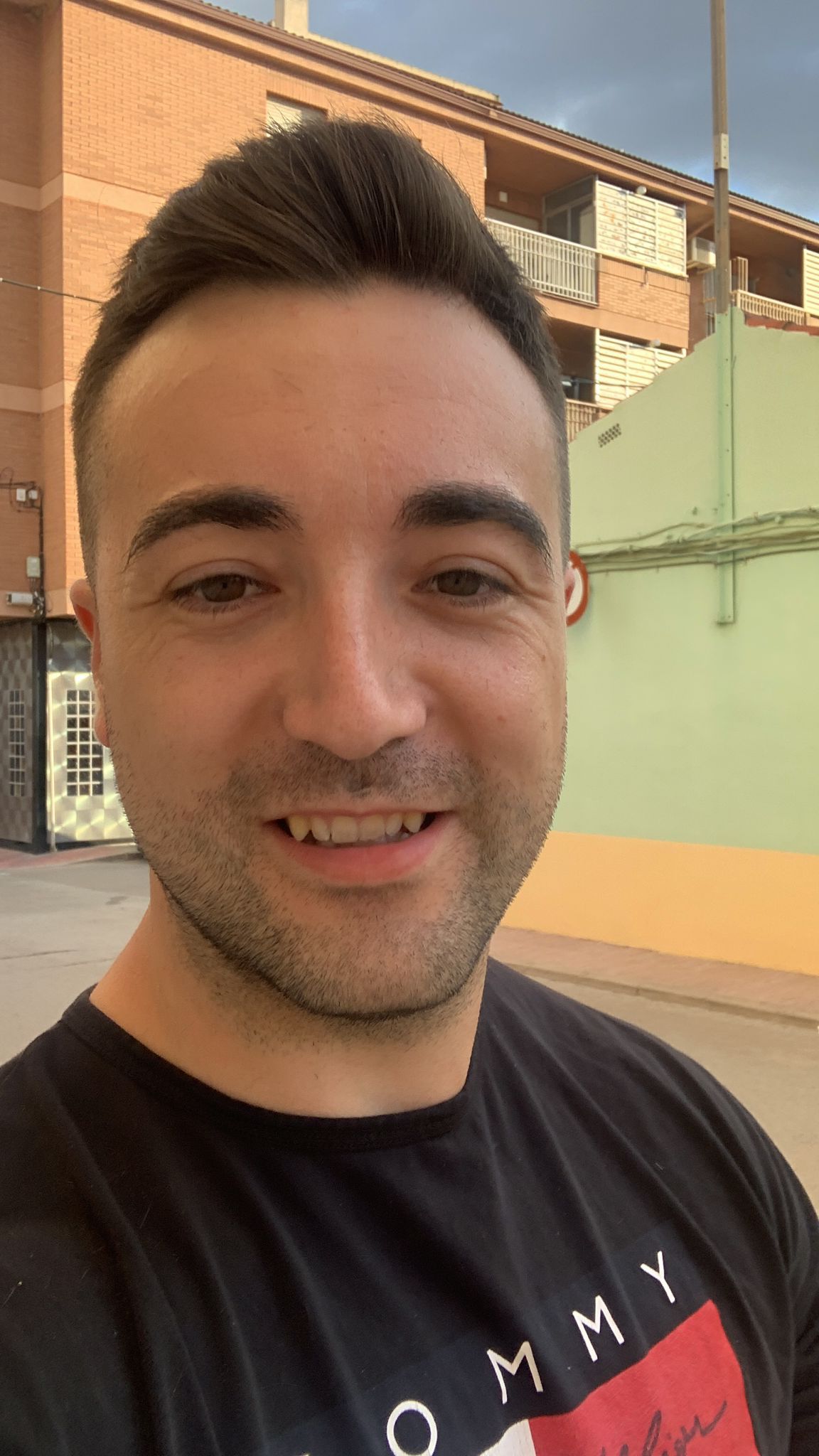 Raúl Abellaneda Gil